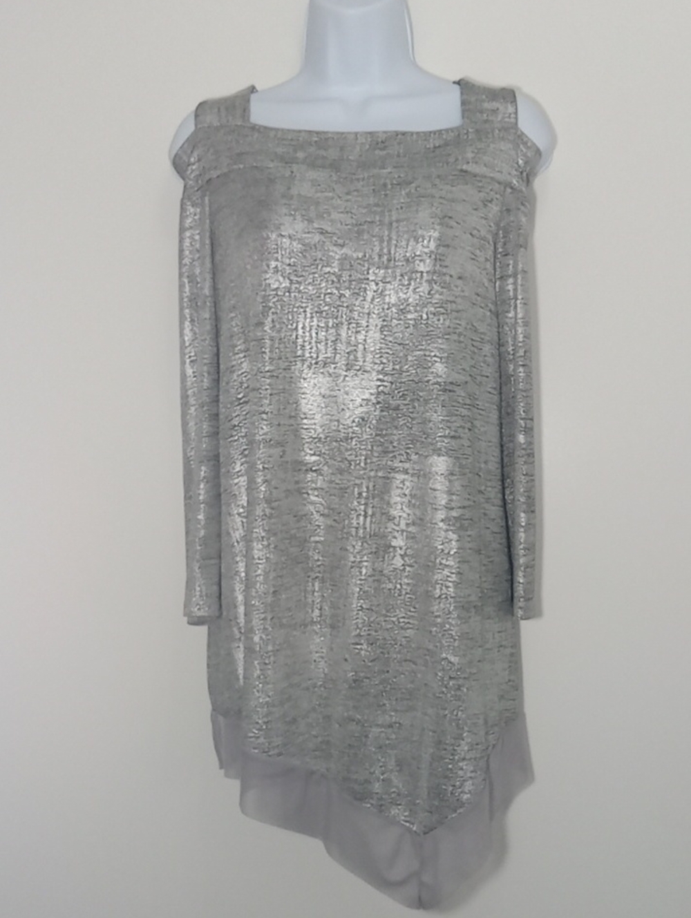 Marina Silver Metallic Asymmetrical 3/4 Sleeve Tunic